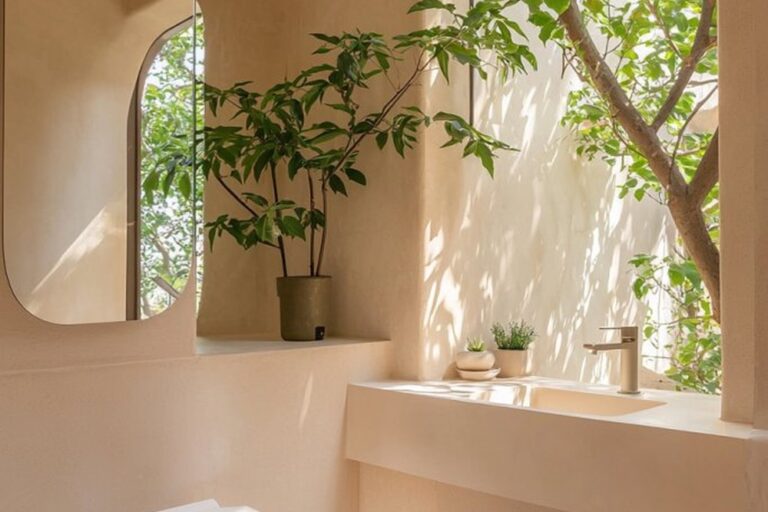 12 Tiny Bathroom Ideas That Make Postage Stamp Spaces Feel Twice as Big